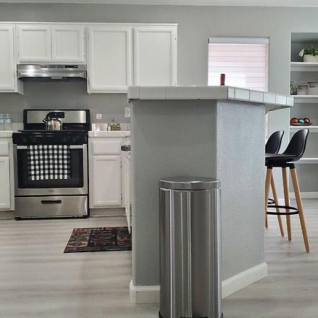 Comfortable Family Home Las Vegas Bagian luar foto