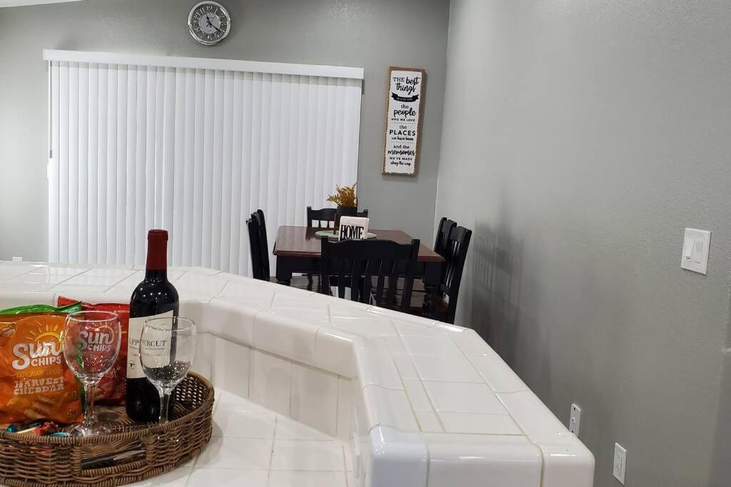 Comfortable Family Home Las Vegas Bagian luar foto